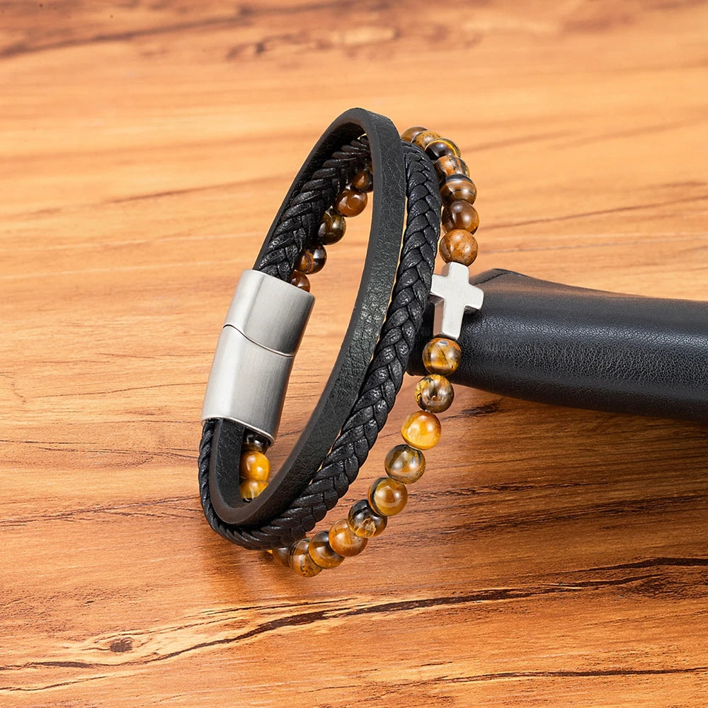 Pulseira Multilayer com Cruz – Couro Multicamadas e Fecho Magnético Masculino