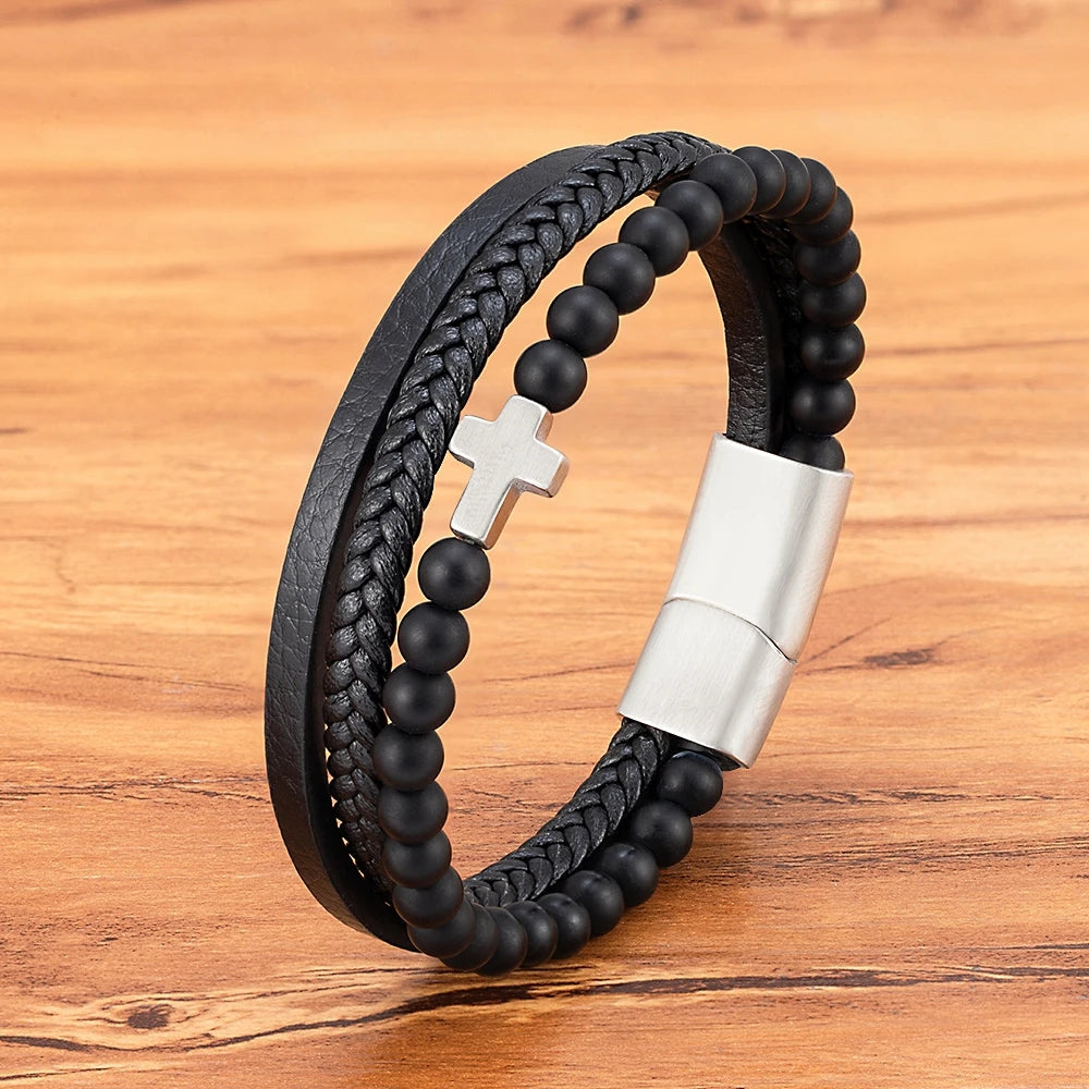 Pulseira Multilayer com Cruz – Couro Multicamadas e Fecho Magnético Masculino