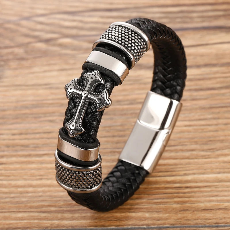 Pulseira Masculina de Couro com Cruz em Aço Inoxidável - Pulseira Trançada Multicamadas com Charme Chakra