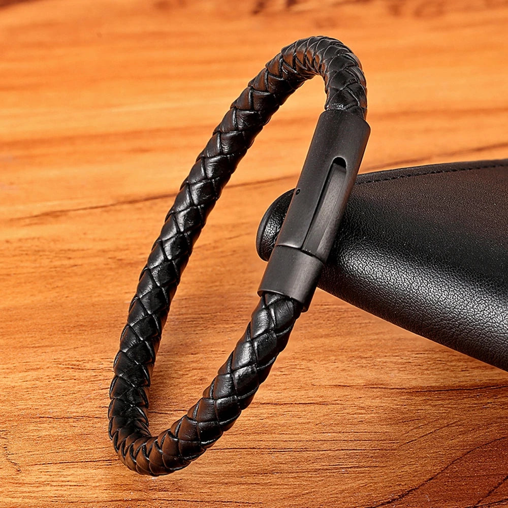 Pulseira Masculina de Couro com Botão de Aço Inoxidável - Estilo Clássico e Simples