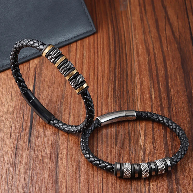 Pulseira Masculina Baetulo – Couro Trançado com Aço Inoxidável e Fecho Magnético Estilo Moderno
