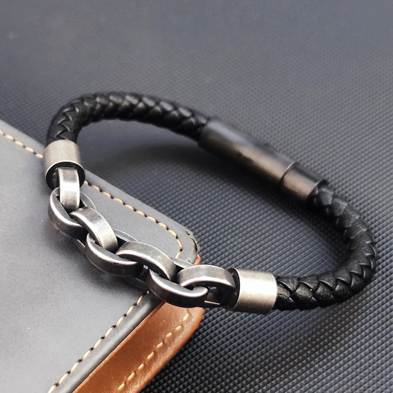 Pulseira Masculina Bilbilis Clássica – Couro com Aço Inoxidável e Fecho Duplo de Segurança