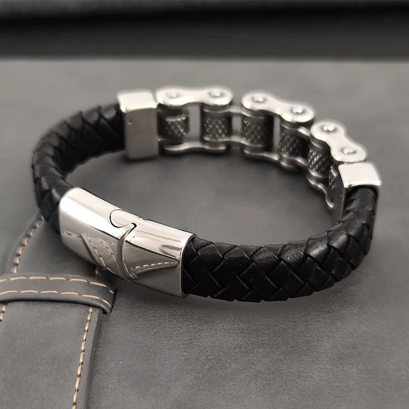 Pulseira Masculina Iluro Clássica – Couro com Aço Inoxidável e Fecho Duplo de Segurança